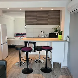 Spacieux Dans Le Beaujolais Apartment