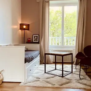 https://clint-house-appartement-lle-aux-moines.inbrittany.com